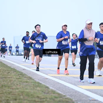 Runner Photo 7557688