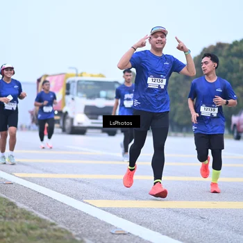Runner Photo 7557689