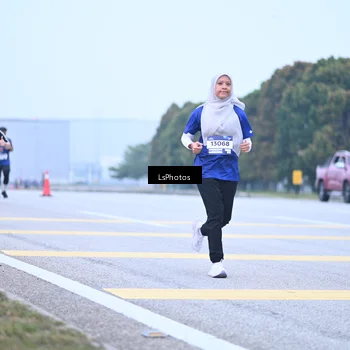 Runner Photo 7557691