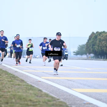 Runner Photo 7557697