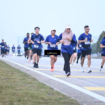 Runner Photo 7557699