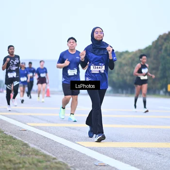 Runner Photo 7557705