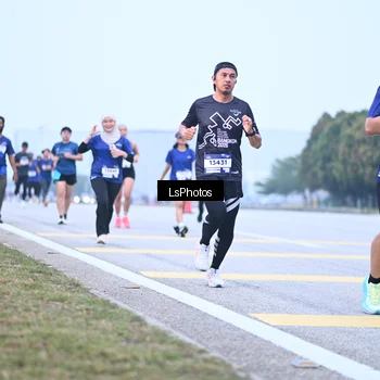 Runner Photo 7557707