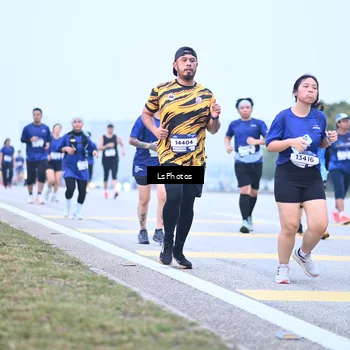 Runner Photo 7557747