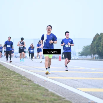 Runner Photo 7557804
