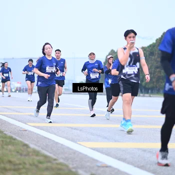 Runner Photo 7557858