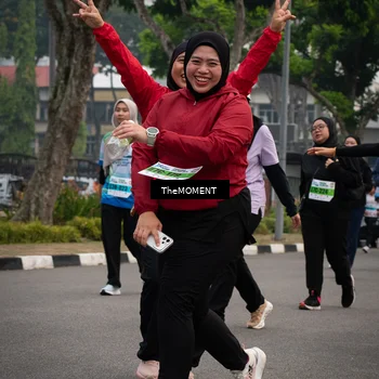 Runner Photo 7557871