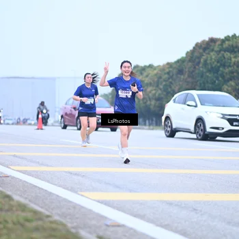 Runner Photo 7557879