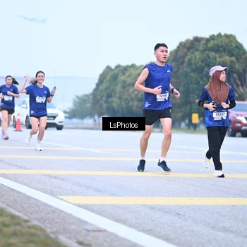 Runner Photo 7557881