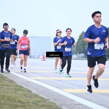 Runner Photo 7557888