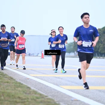 Runner Photo 7557895