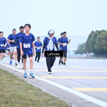 Runner Photo 7557916