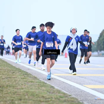 Runner Photo 7557919
