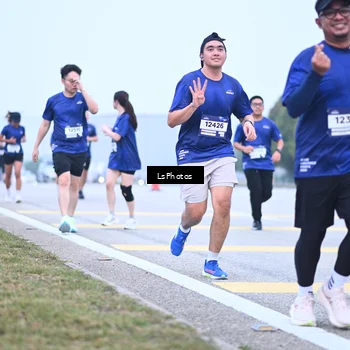 Runner Photo 7557925