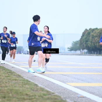 Runner Photo 7557930