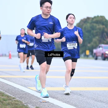 Runner Photo 7557932