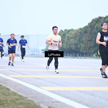 Runner Photo 7557952