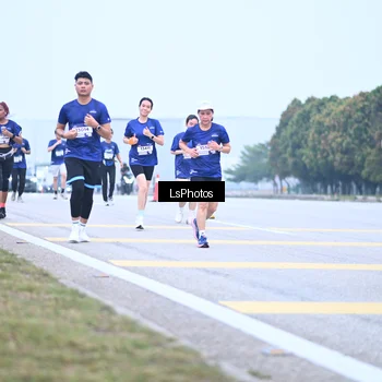 Runner Photo 7557955