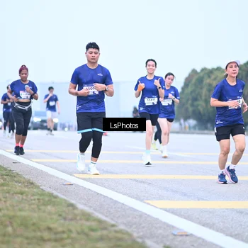 Runner Photo 7557965