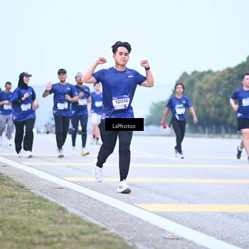 Runner Photo 7557971