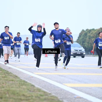 Runner Photo 7557972