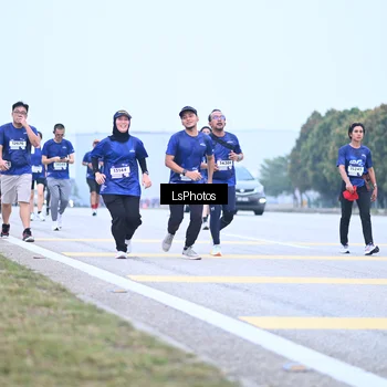 Runner Photo 7557973