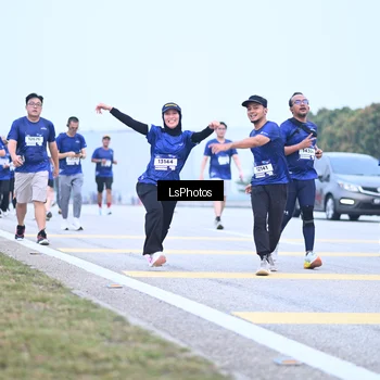 Runner Photo 7557975