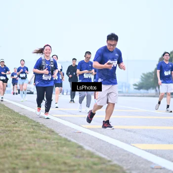 Runner Photo 7557976