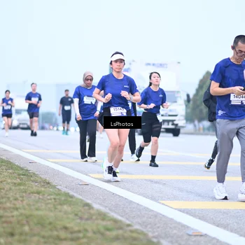 Runner Photo 7557988