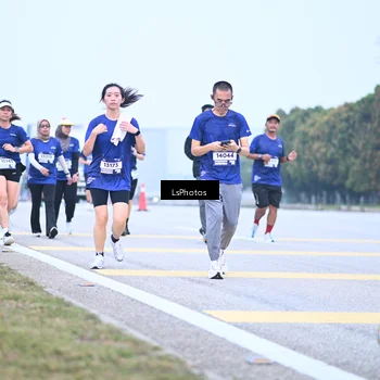Runner Photo 7557989
