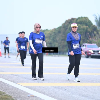Runner Photo 7557992