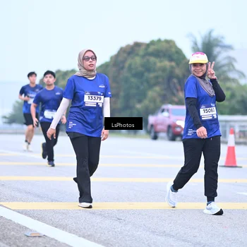 Runner Photo 7557993