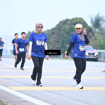 Runner Photo 7557995