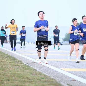 Runner Photo 7557999