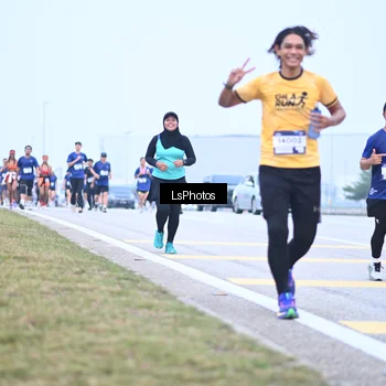 Runner Photo 7558004