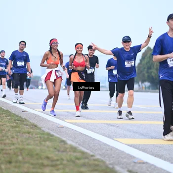 Runner Photo 7558016