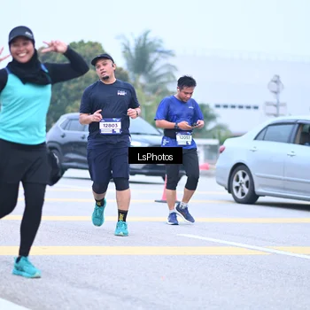 Runner Photo 7558018