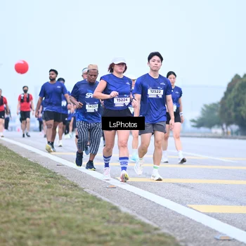 Runner Photo 7558040