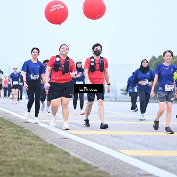 Runner Photo 7558059