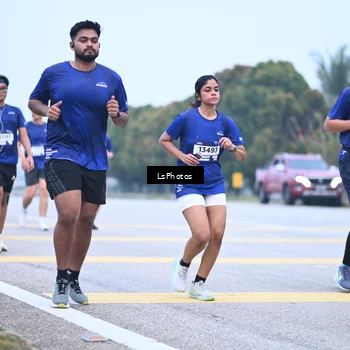 Runner Photo 7558060