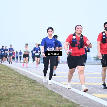 Runner Photo 7558063