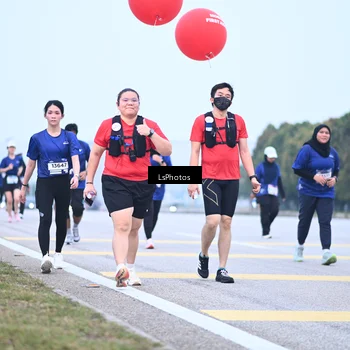 Runner Photo 7558068