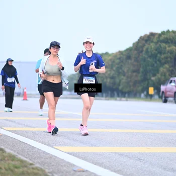 Runner Photo 7558076