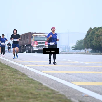 Runner Photo 7558113