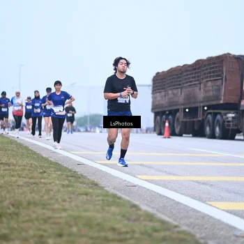 Runner Photo 7558120