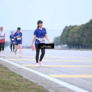 Runner Photo 7558123