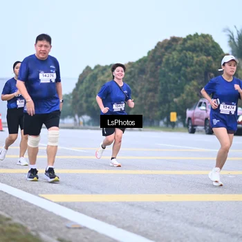 Runner Photo 7558124