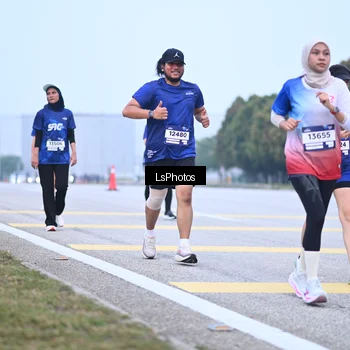 Runner Photo 7558133