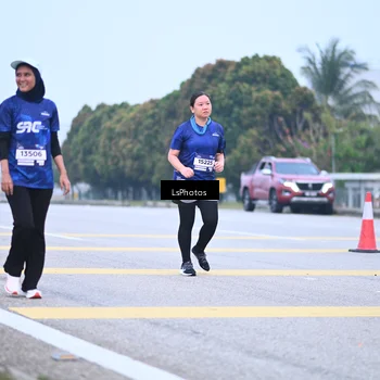 Runner Photo 7558138