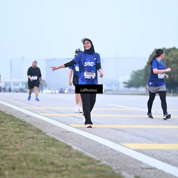 Runner Photo 7558140